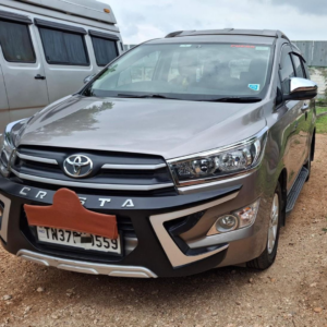 Innova Crysta 2.4G - 2020